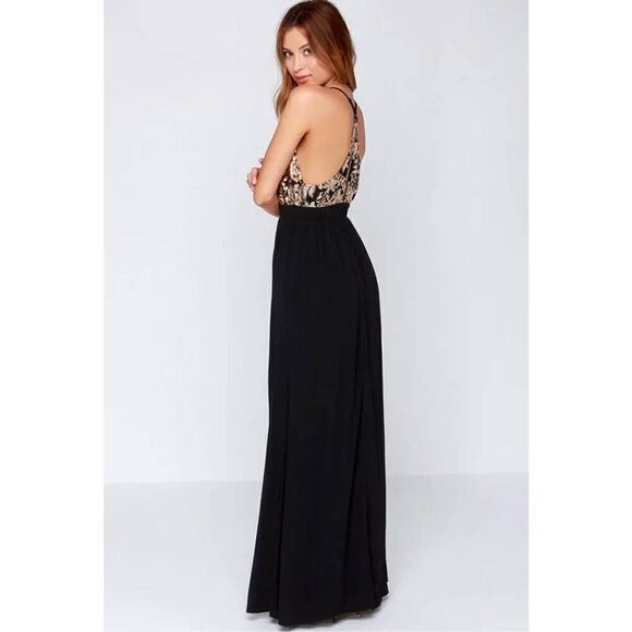 Lovers + Friends Good As Gold Black & Gold Sequin Open Back Maxi Dress Women’s M - Picture 3 of 16